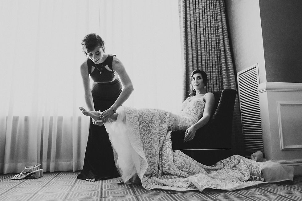 Outdoor wedding portraits at Potomac View Terrace in Washington DC