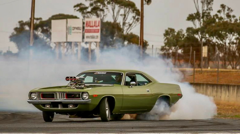 SHOW & GO-PLYMOUTH CUDA