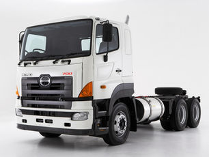 HINO700.jpg