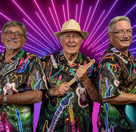 mindbenders plain _edited.jpg