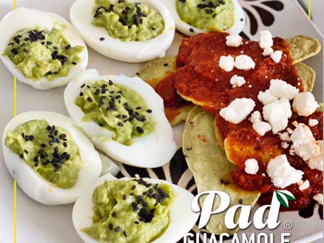 Huevos Rellenos de Guacamole