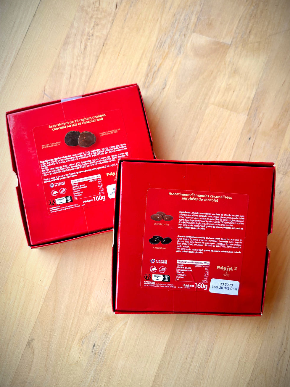 Miniature : Boite de  chocolats de chez le chocolatier Maxim's de Paris