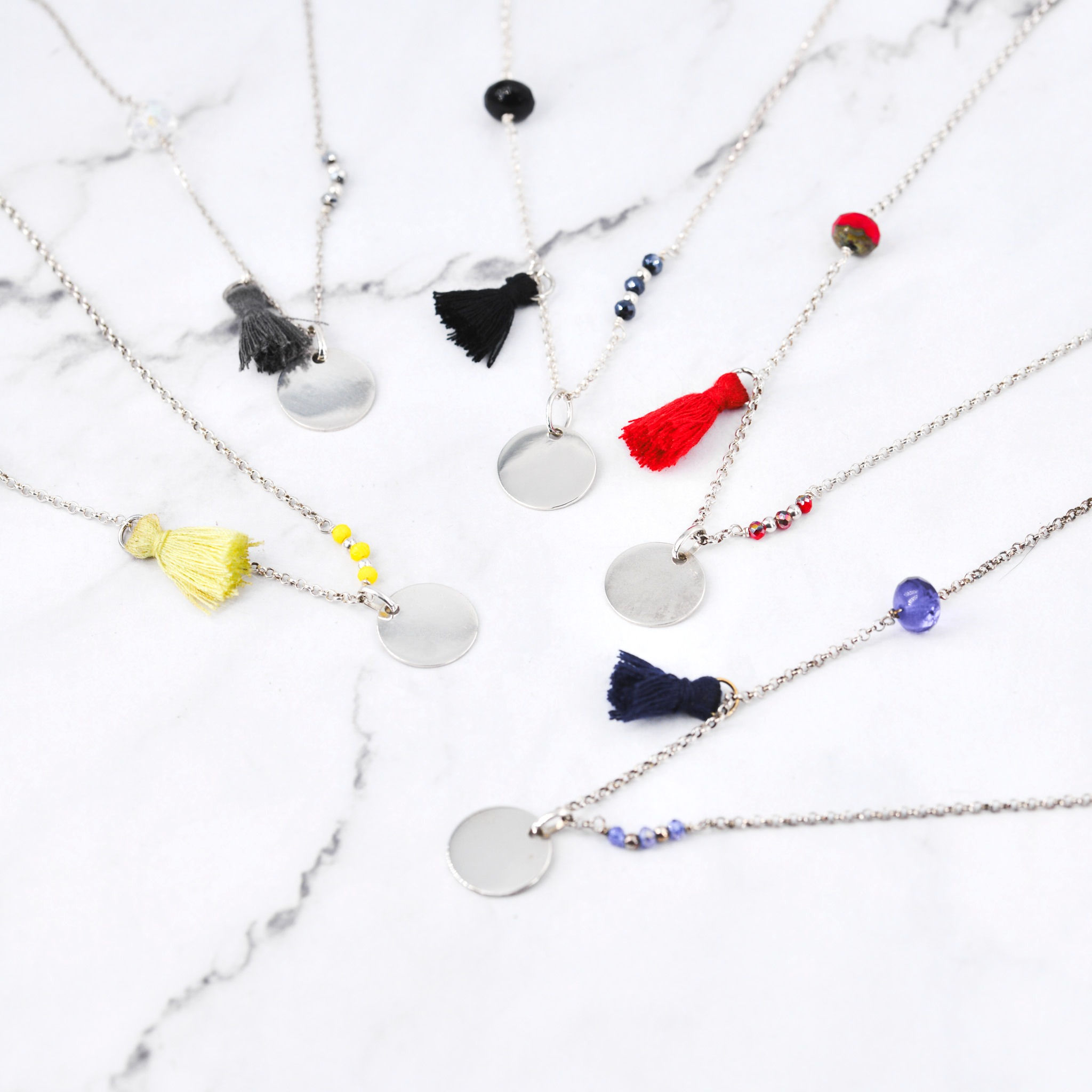 Collier pompon et perle