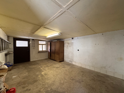 Garage 2
