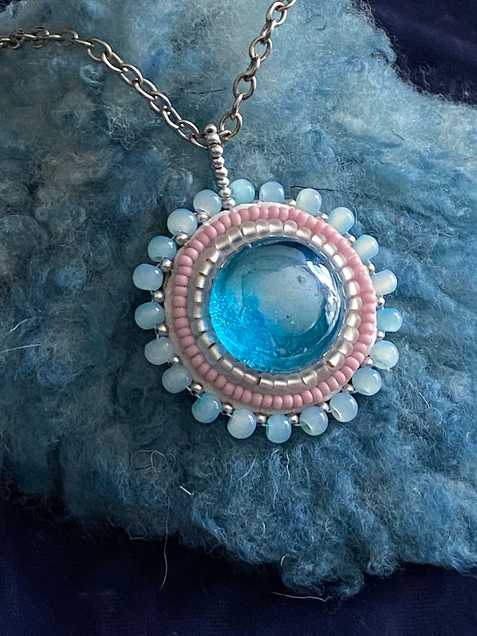 Beaded Gemstone Magic: Make Your Own Pendant