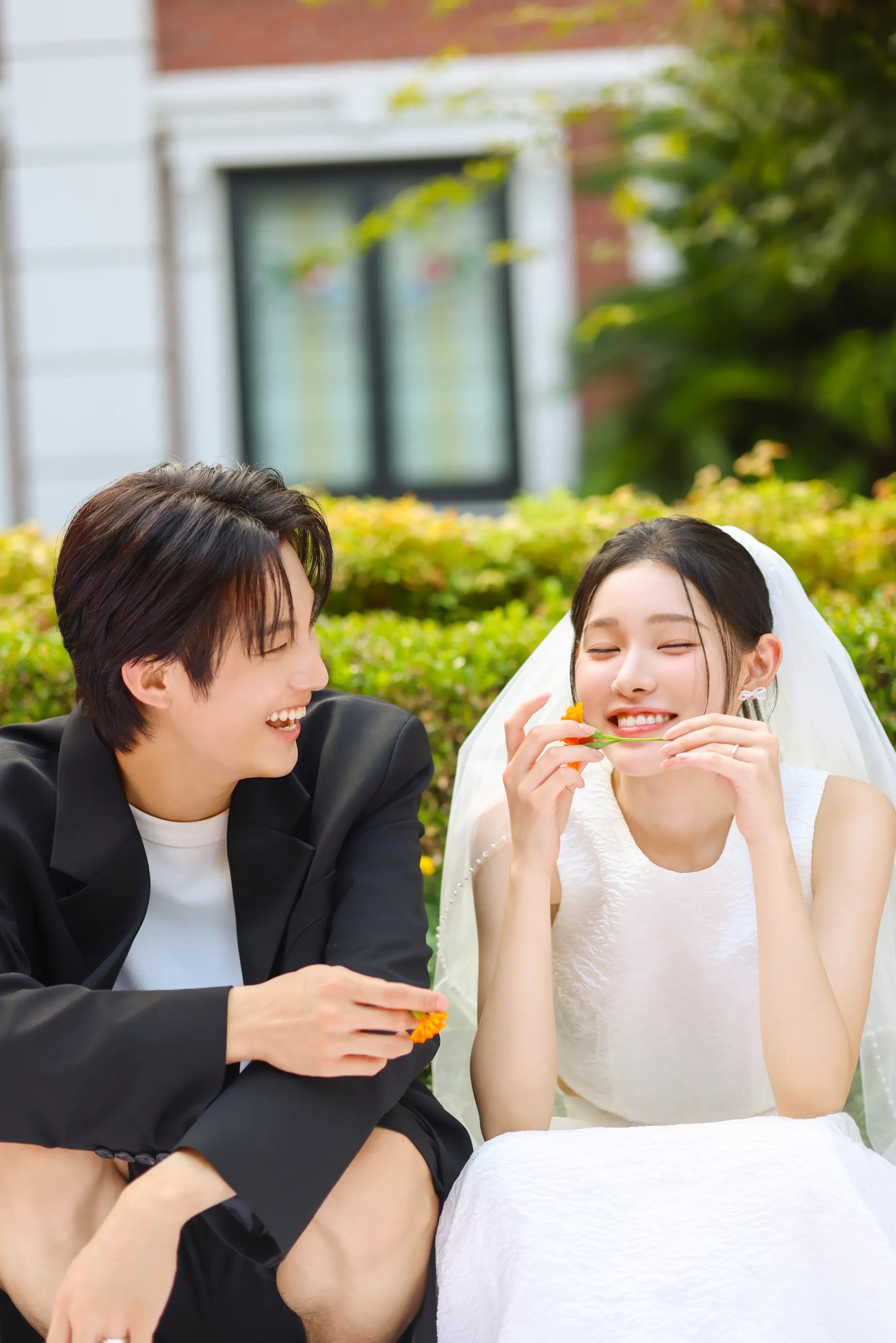 KMW_1858 re1.jpg