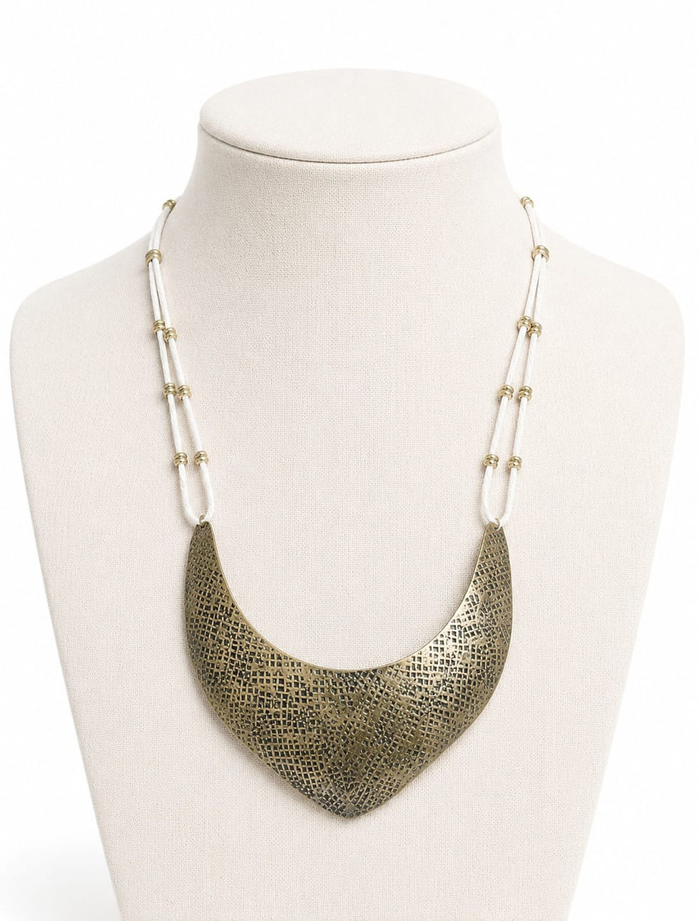 Miniatura: collar corto