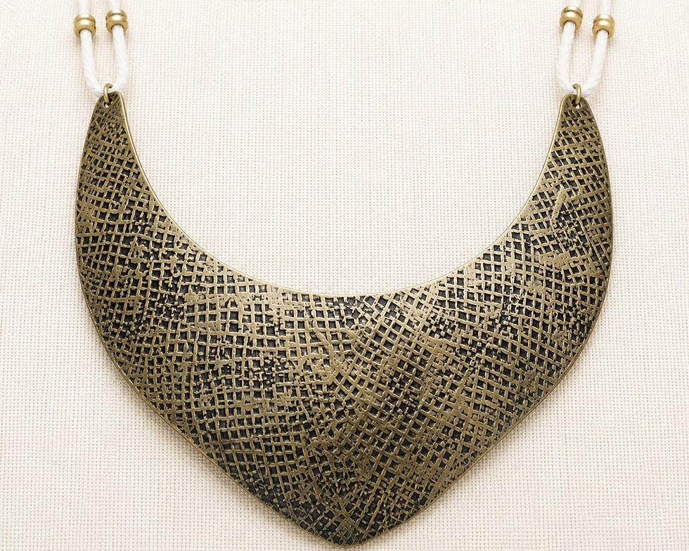 Miniatura: collar corto