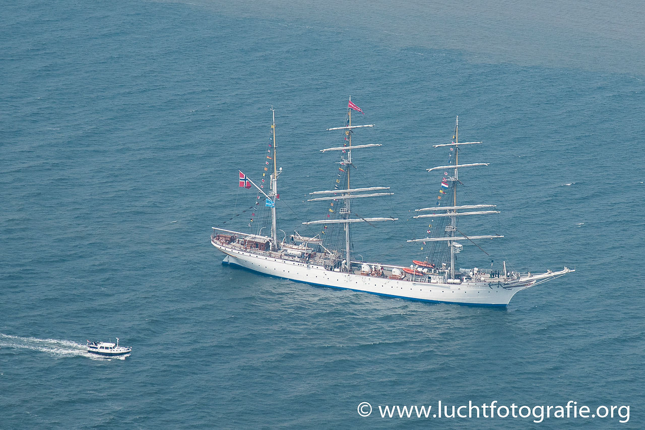 Luchtfoto Tall Ship Sail