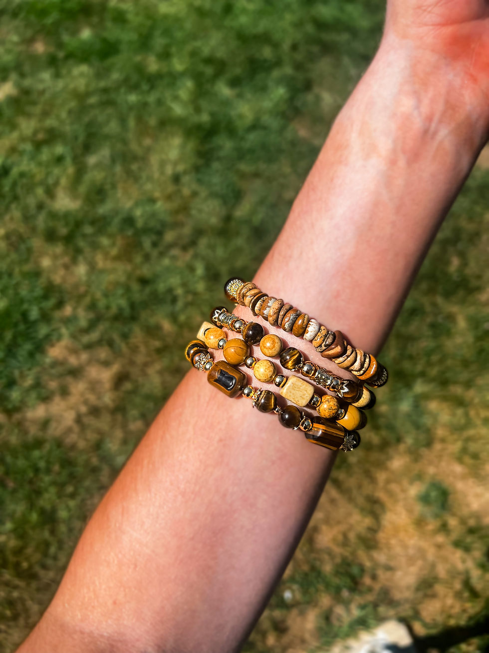 Thumbnail: natural bracelet set
