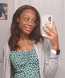 Simone(new)_edited.jpg
