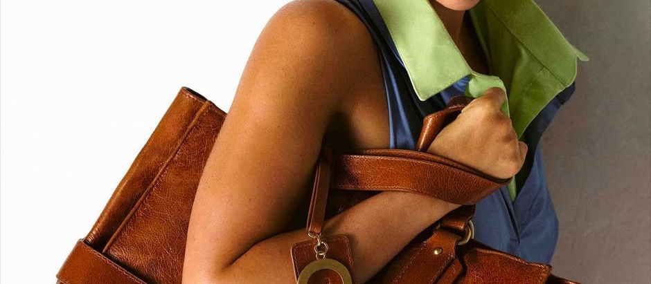 Collab: Paulinha Saric na nova campanha da Arezzo