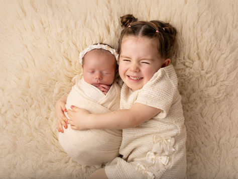 Can parents and siblings be included?Absolutely! Including parents and siblings in your newborn photoshoot is a wonderful way to capture those early family connections.