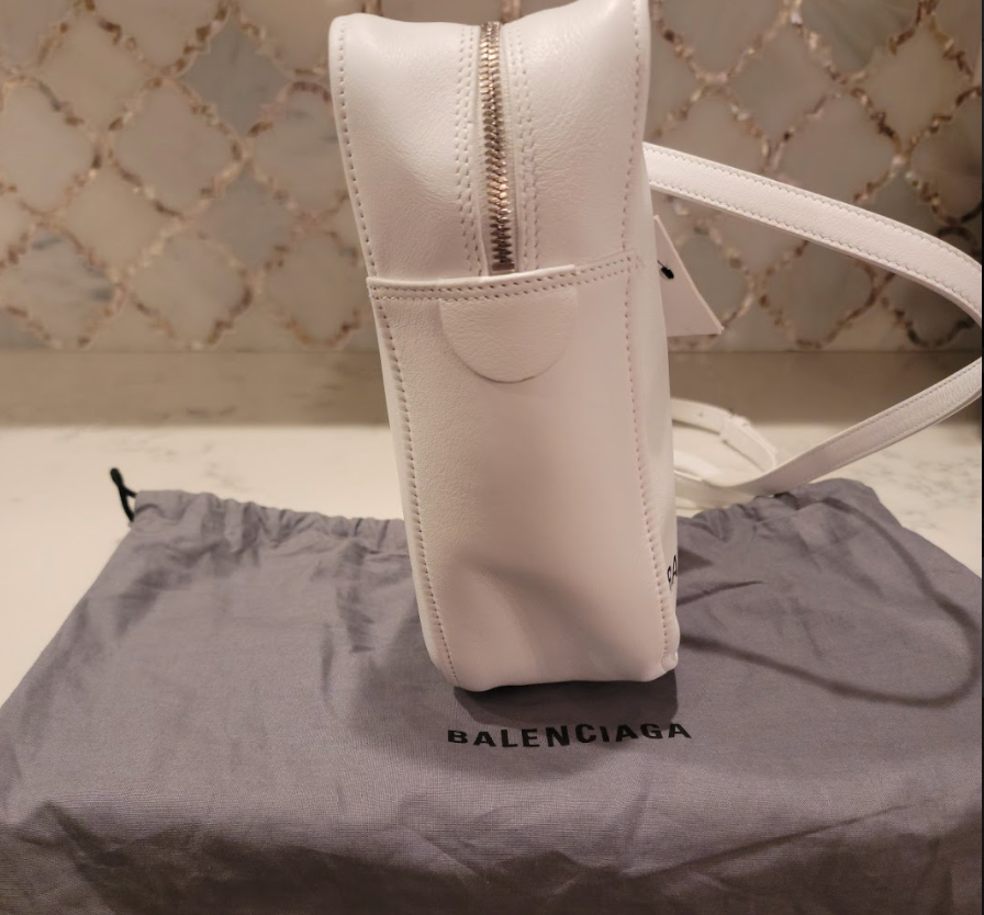 Thumbnail: BALENCIAGA white Triangle bag w/ crossbody strap