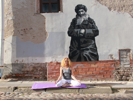 Eva Tombak: "Aš - JuLiBu!"