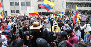 Manifestantes bloquearon el Palacio de Justicia porque la Corte no elegió nueva fiscal