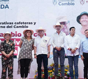 Petro anunció que renegociará el TLC