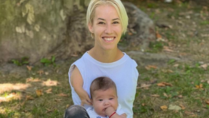 “La chica con alas”: Mujer que nació sin brazos da lección de superación