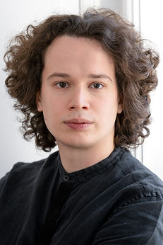 Johannes-Tinchon©Michaela_Krauss-Boneau-683x1024.jpg