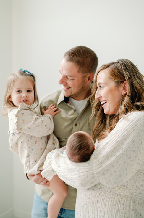 classic nashville newborn photographer
