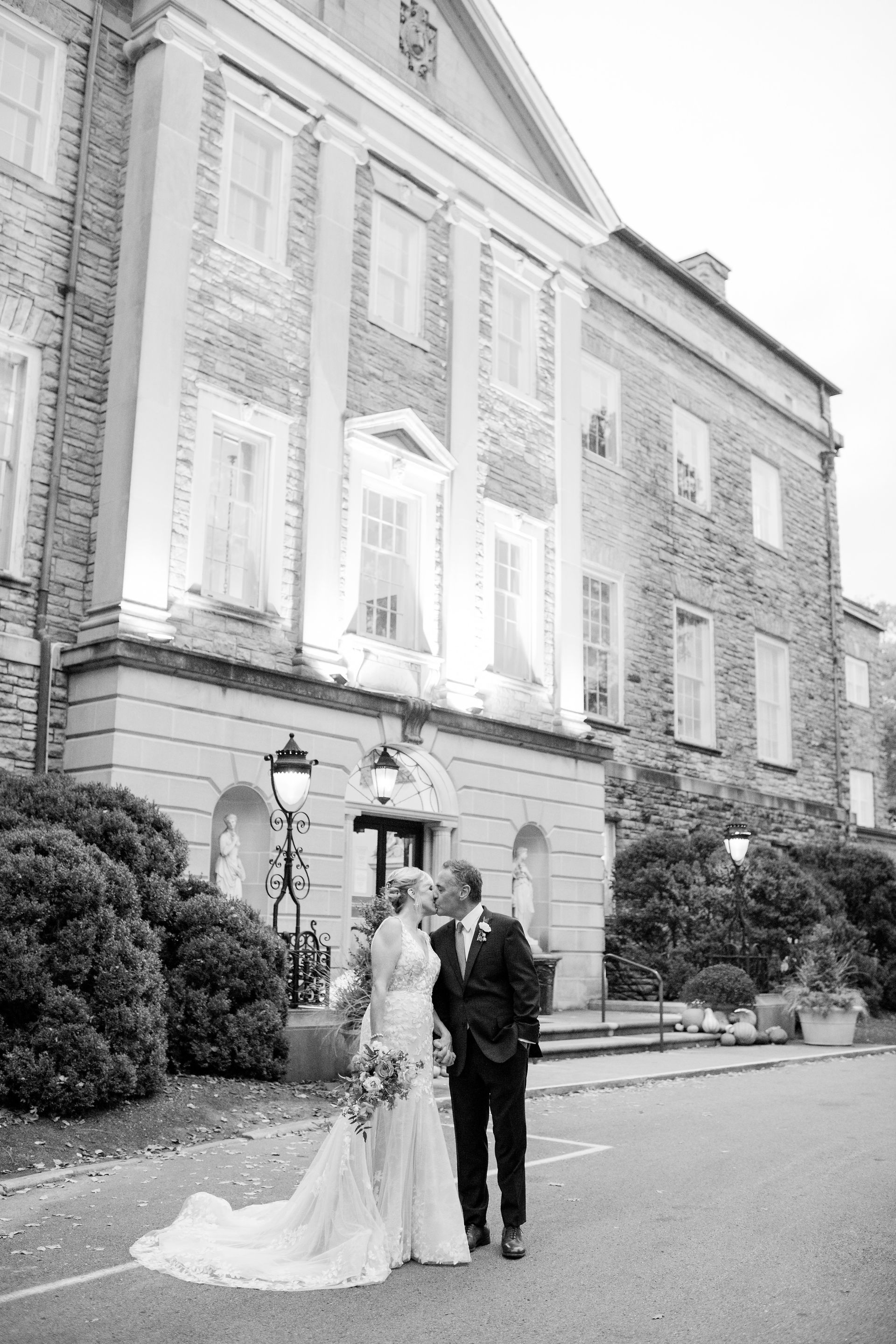 Outdoor Wedding Venues in Nashville