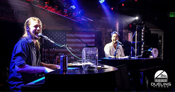 Dueling Pianos.jpg