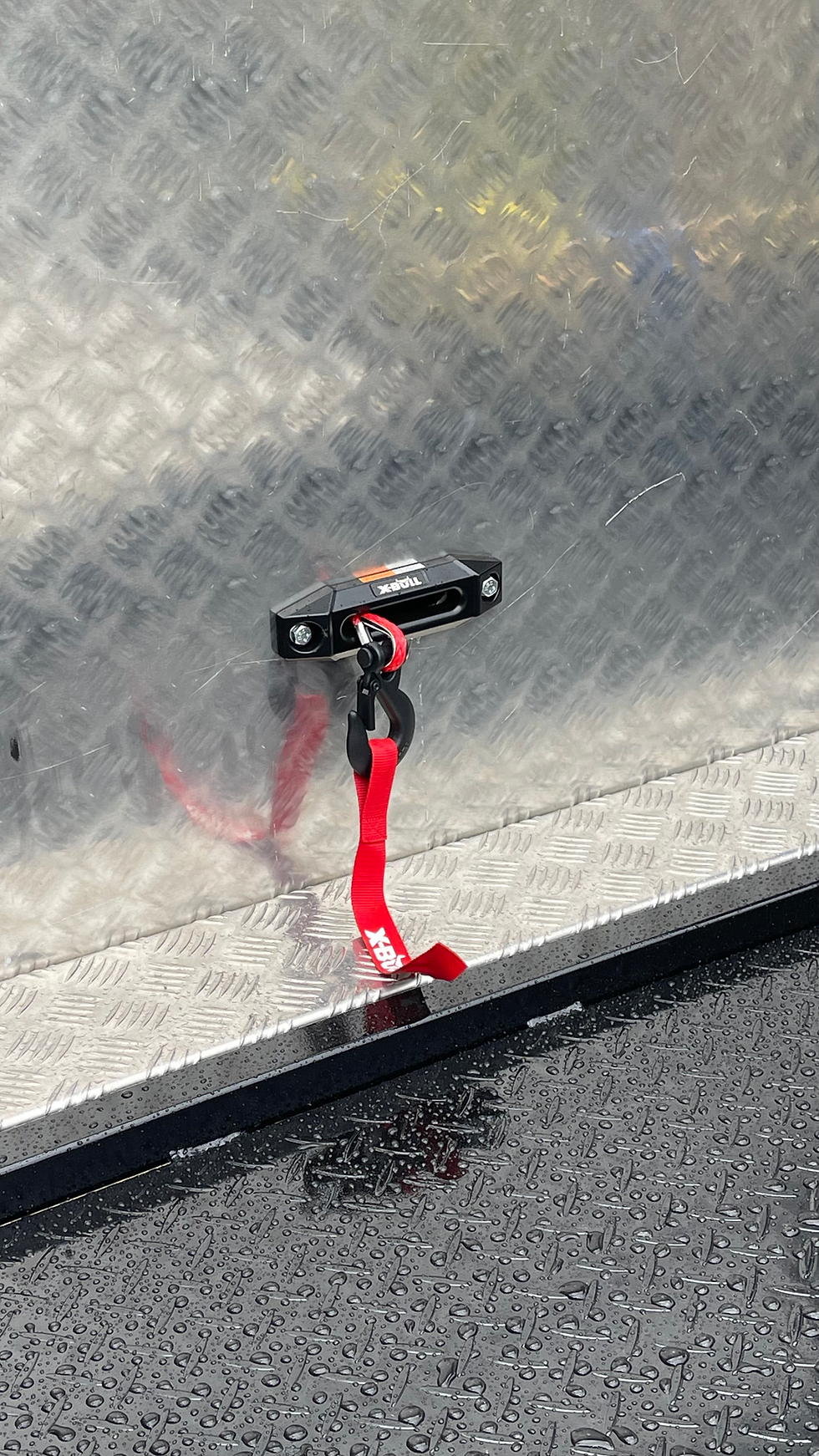 Thumbnail: Aluminum Draw Bar Toolbox & Battery Setup