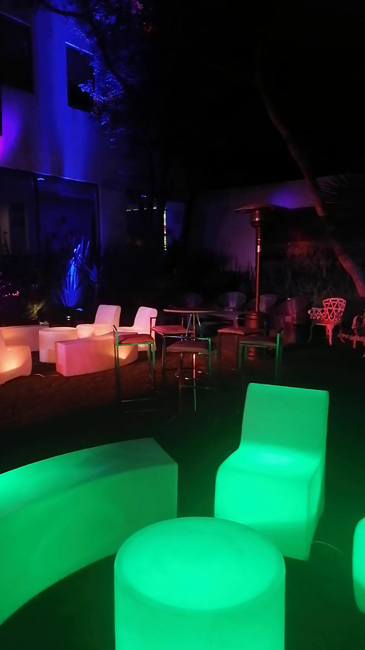 Thumbnail: LED CURVED BENCH