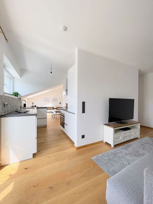 Wohnzimmer und Küche