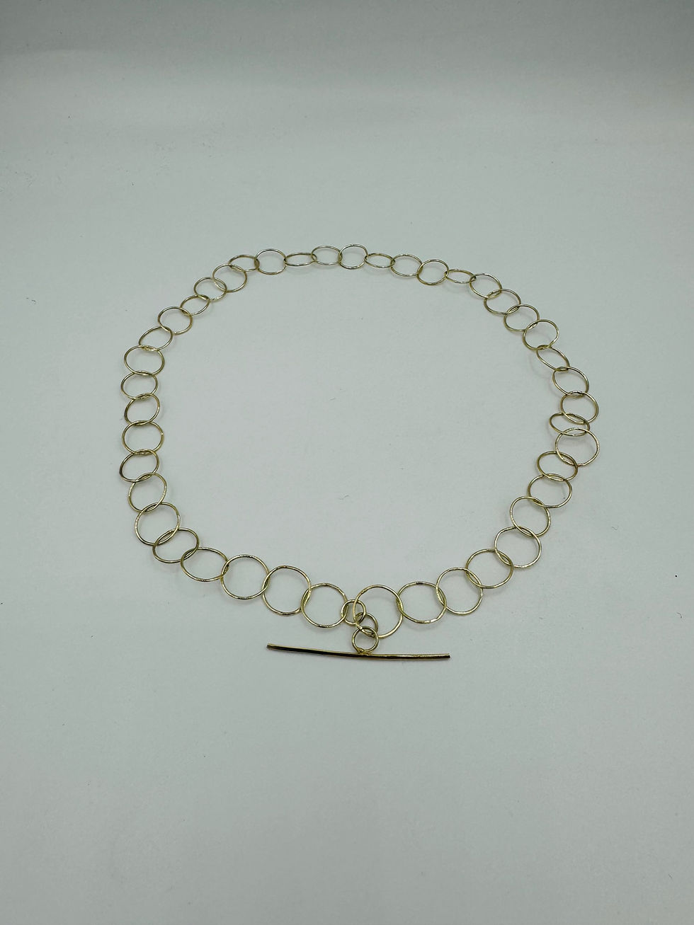 Handgemaakte ketting collier gouden, cirkels, schakel ketting, modern, tijdloos, verfijnd, 14 karaat