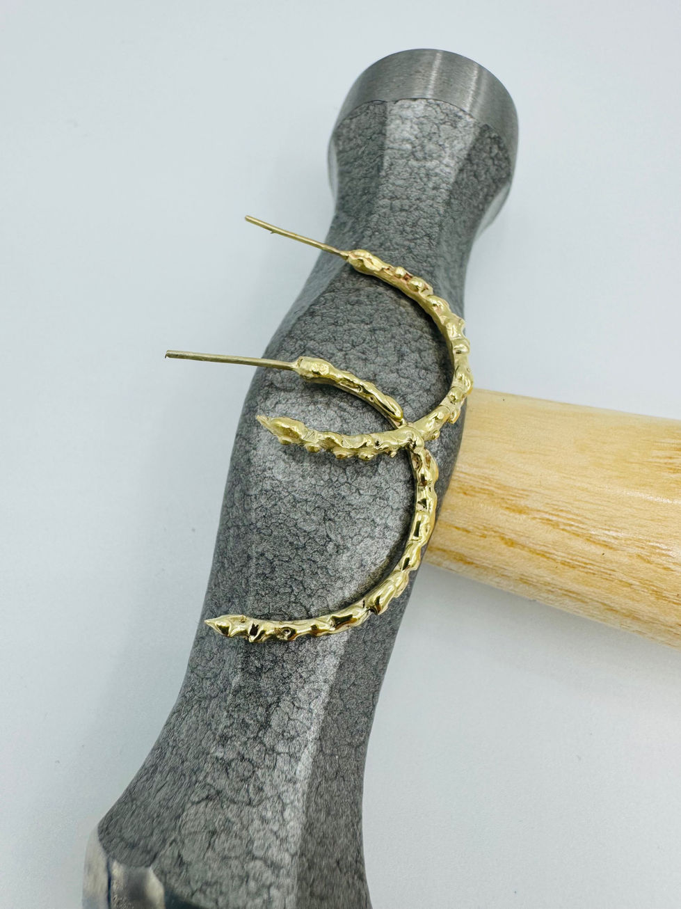 Handgemaakte gouden 14 karaat oorbellen, statement, uniek, goudsmid