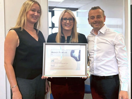 Munro's Travel celebrates 20 years of partnership with American Express Global Business Travel