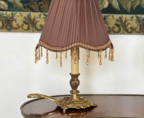 PAIR OF FRENCH ANTIQUE LOUIS XVI STYLE LAMPS