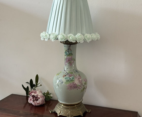 FRENCH ANTIQUE NAPOLEON III STYLE LAMP