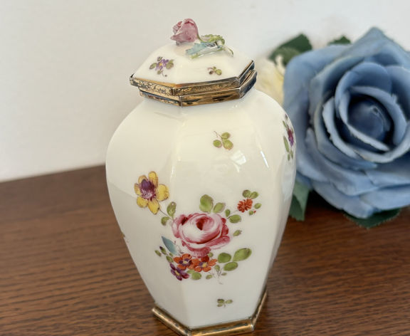 Antique porcelain pot
