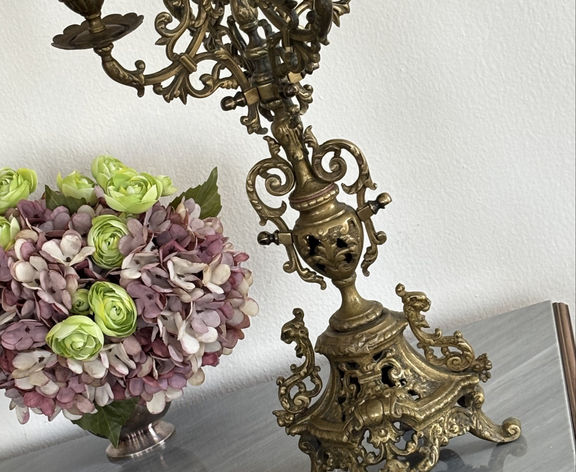 PAIR OF FRENCH ANTIQUE CANDELABRAS IN NAPOLEON III STYLE