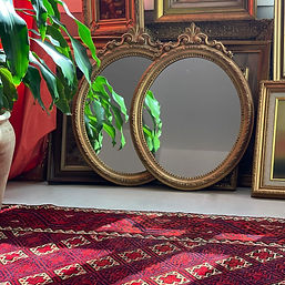 Pair of mirrors