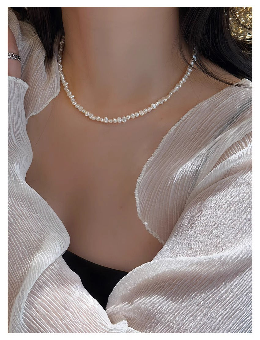 Thumbnail: Luna Pearl Necklace
