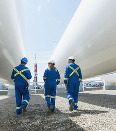 Los trabajadores de la planta de gas