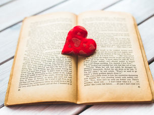 Time for Blind Date with a Book!