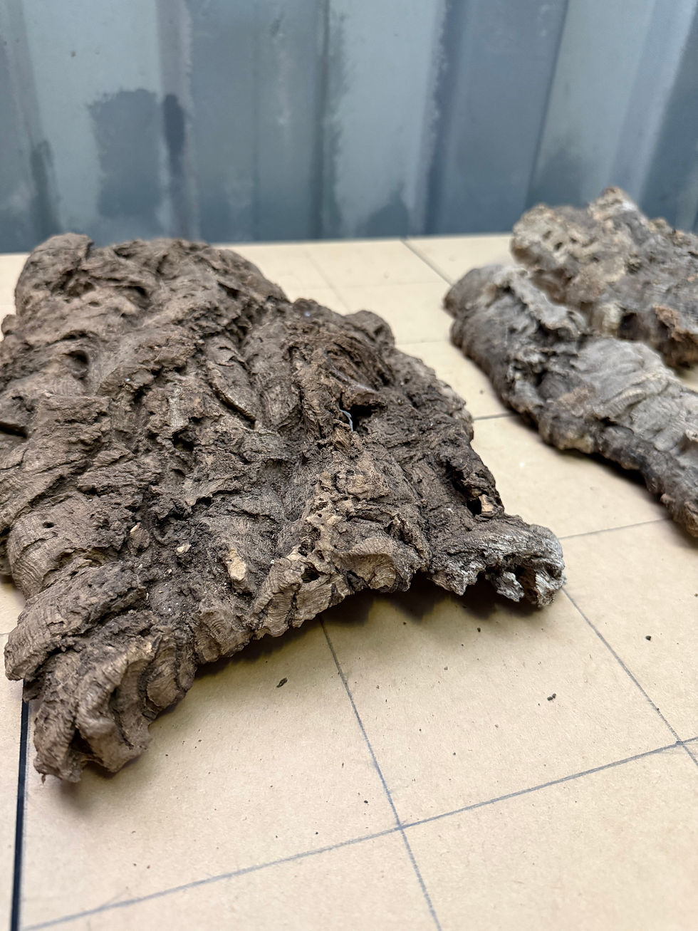 Thumbnail: Cork Bark Flats & Half Logs - Bundle 8010 - Natural Reptile Hides