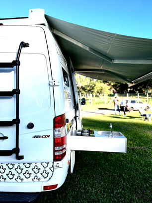 Foto motorhome externamente.