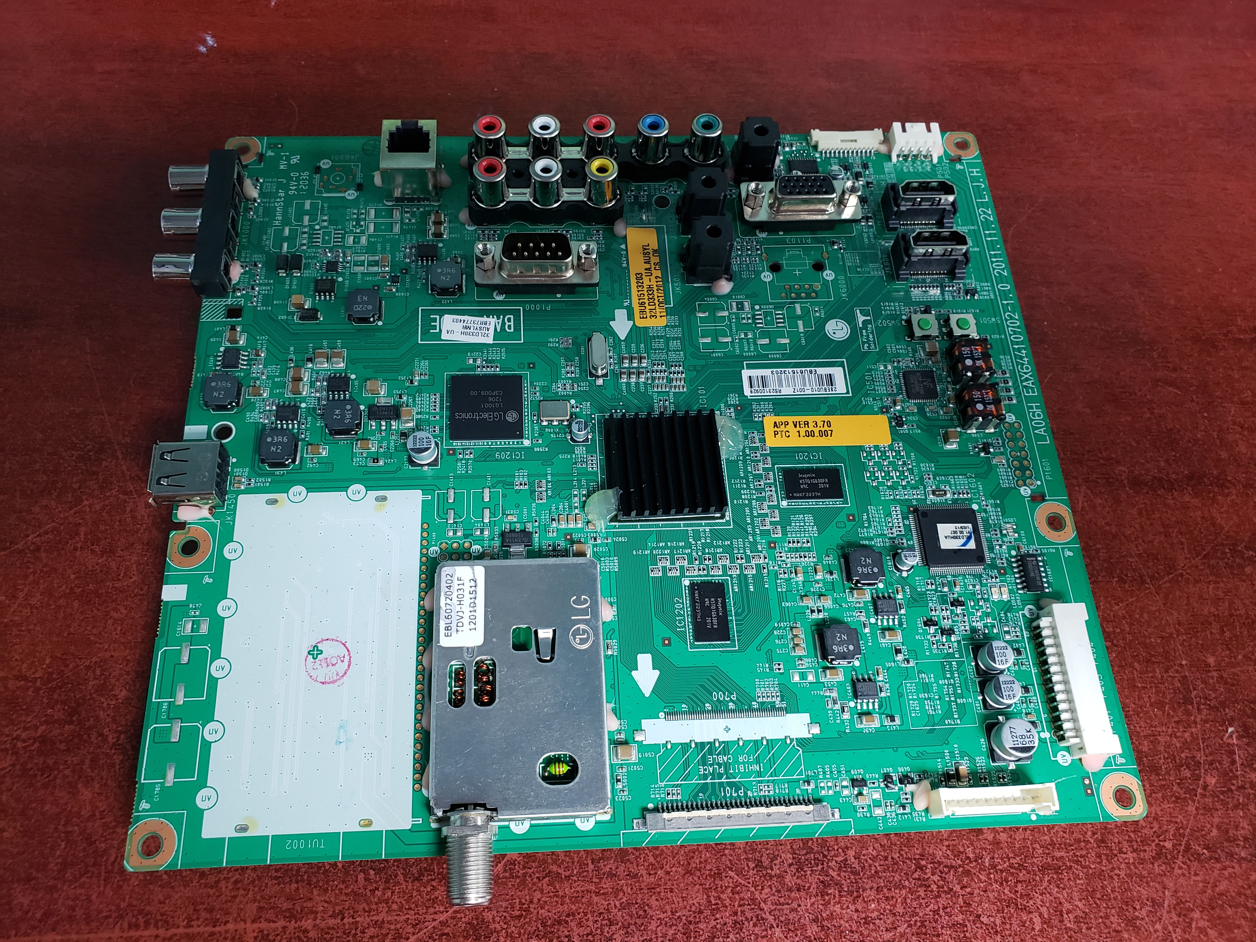 MAIN BOARD EBU61513203 LG 32LD333H-UA