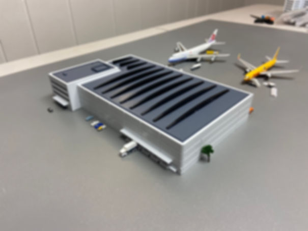 1/400 Scale Airport Cargo Terminal #3020