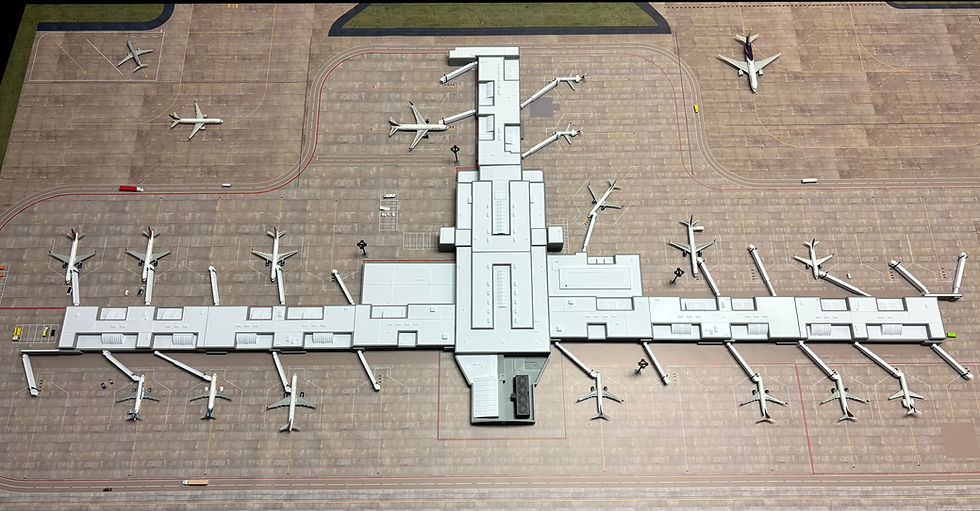 Thumbnail: 1/400 Scale Atlanta International Terminal E Ground Mat - 8' x 4' #29-109