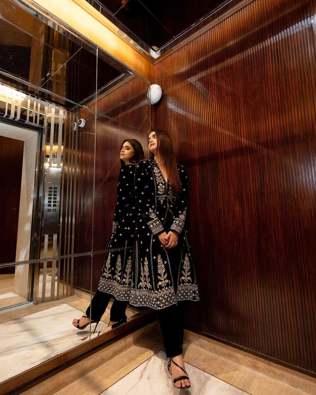 French black print v neck baggy chiffon robes spring Dresses