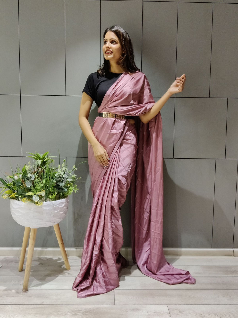 Thumbnail: Impresive Party Wear Purple Color silk Saree With Belt in Online