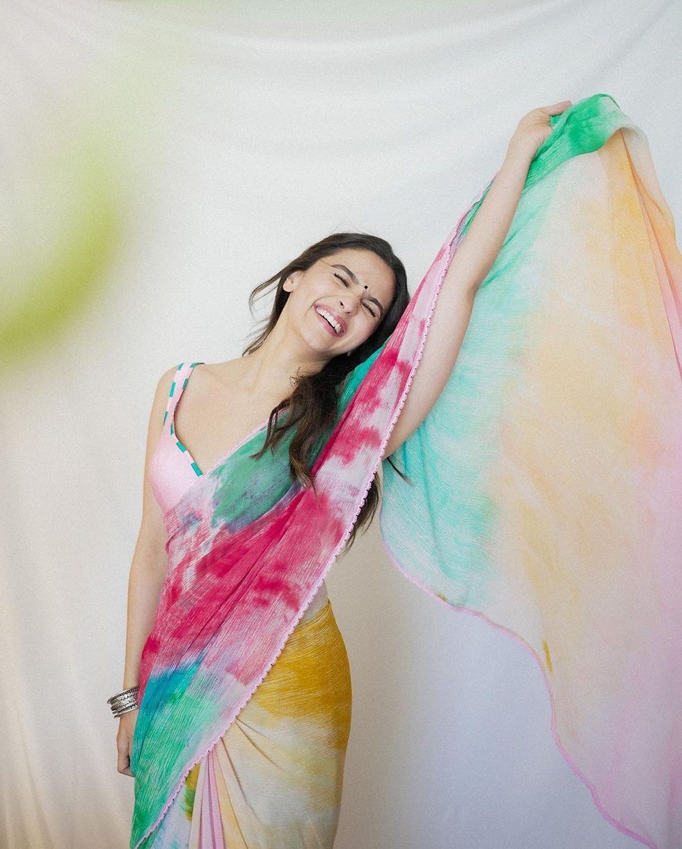 Thumbnail: Bollywood Aliya Bhatt Designer Multi Colour Georgette Saree