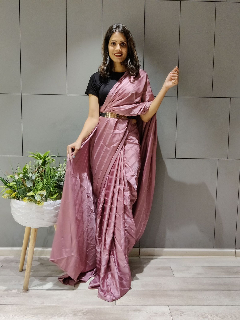 Thumbnail: Impresive Party Wear Purple Color silk Saree With Belt in Online