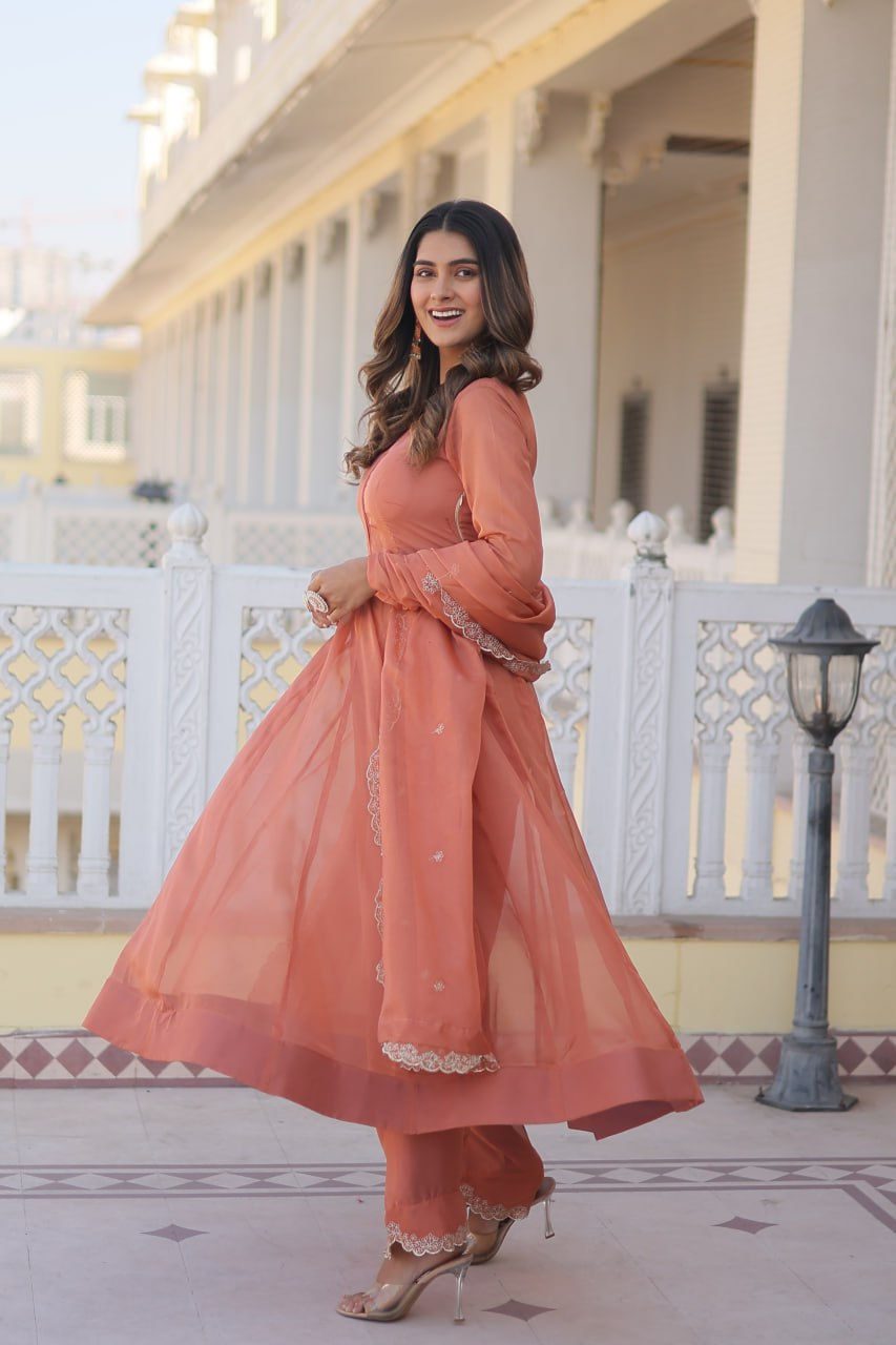 Thumbnail: Peach Colour Russian Silk with Kali pattern in flair Gown With Dupatta